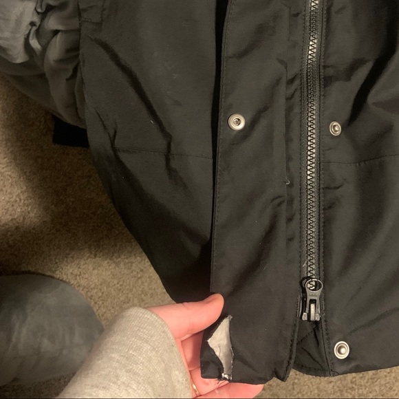 TheNorthFace parka - Picture 9 of 10